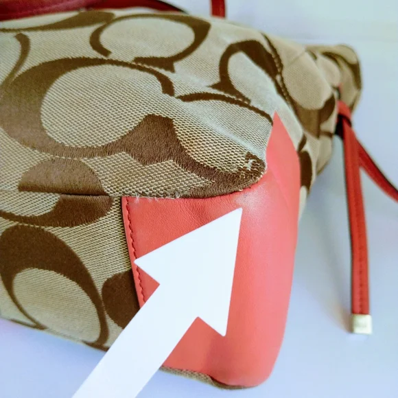 Coach Signature Women's Shoulder Bag - Picture 10 of 13